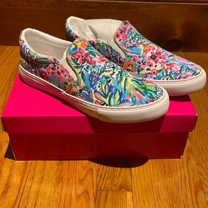 Lilly Pulitzer Julie Sneaker size 8